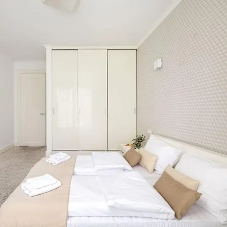 Elegant De 3 Et Parking Apartment